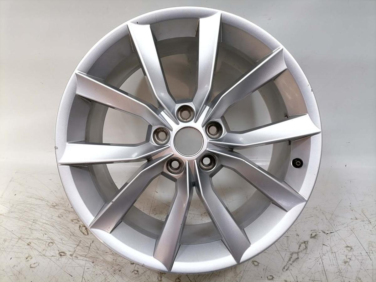 Skoda Superb 3V original Alufelge 8JX18 ET44 Bj.2018